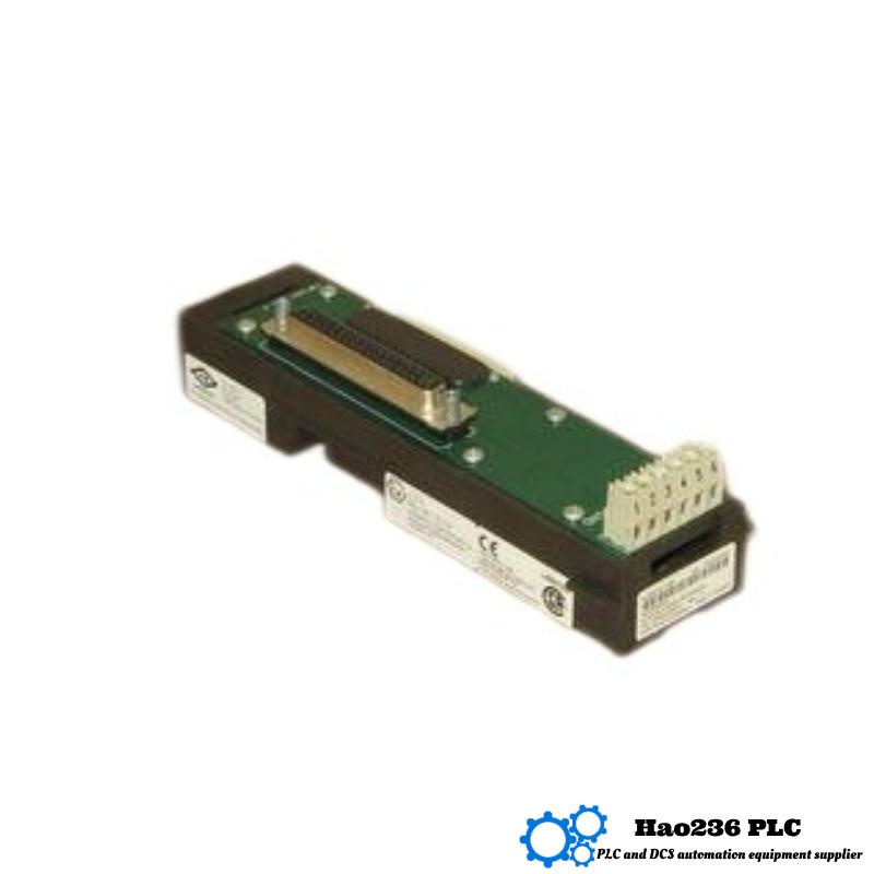 Emerson KJ4001X1-HB1 Right Extender DeltaV usoro