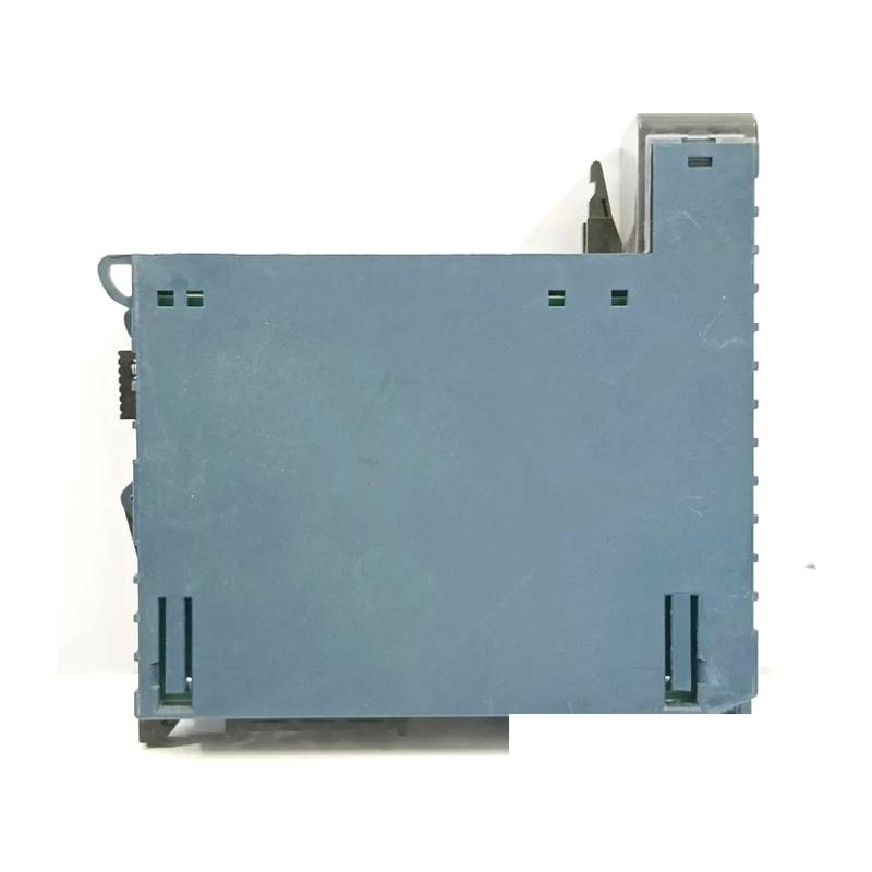 GE IC694MDL742 Voltage Output Module Series 90-30 PLC