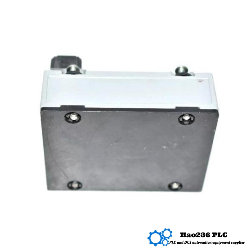 Bently Nevada 330100-90-05 3300 Proximitor Sensor