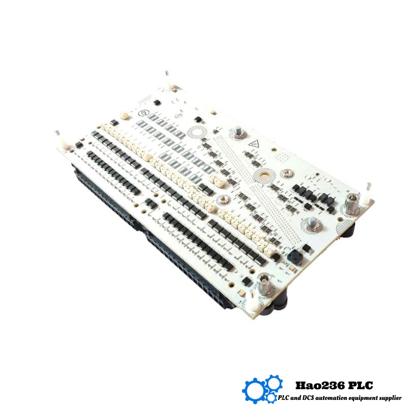 Honeywell CC-TUIO31 51306875-176 Universal Input Output IOTA Module