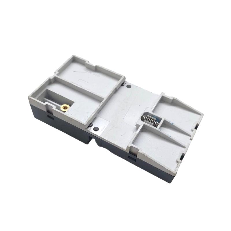 ABB TU506 1SAP210000R0001 Terminal Unit