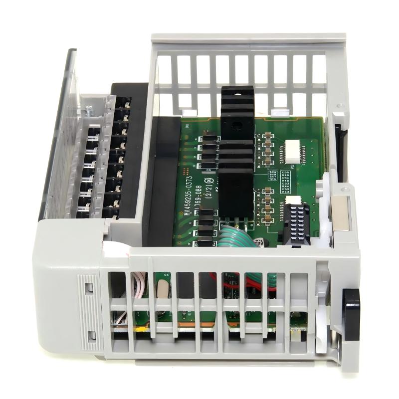 Allen Bradley 1769-OB8 CompactLogix I/O Module