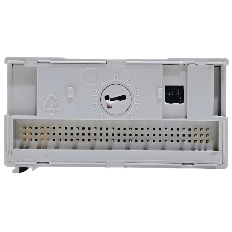 Allen Bradley 1794-OM16 ControlNet Flex I/O Adapter Module