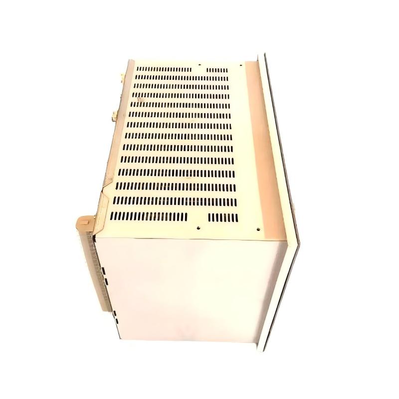 ABB RET670 1MRK002816-AC Transformer Protection Relay