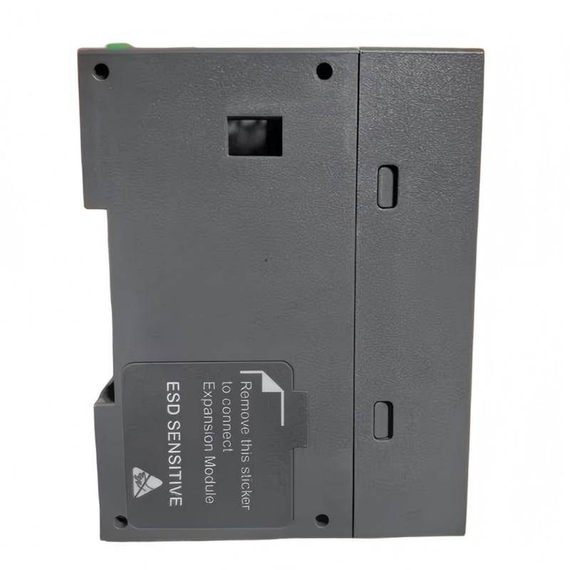 Schneider TM200C24U Controller M200 24 IO Transistors SINK