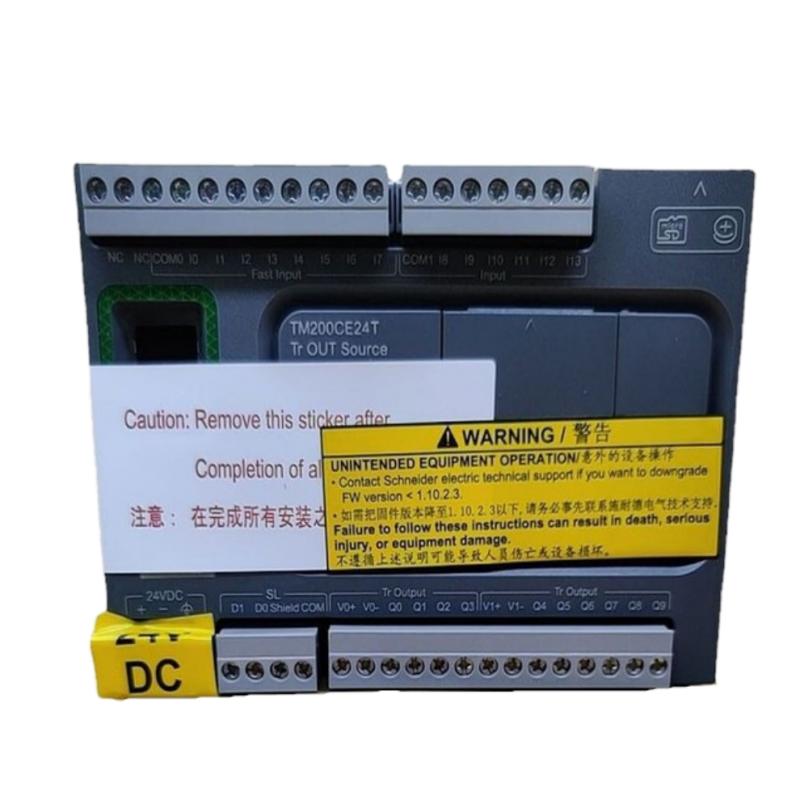 Schneider TM200CE24T Controller