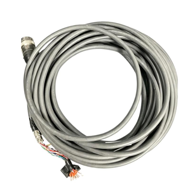 Allen Bradley 2090-CDNFDMP-S15 Servo Feedback Cable