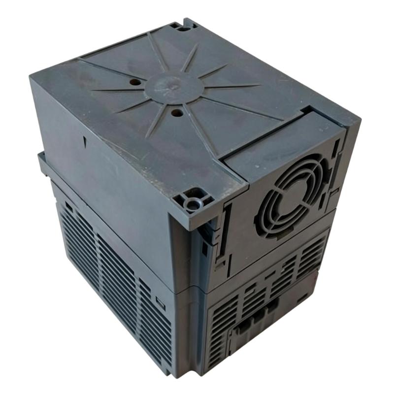 Schneider ATV12HU22M2 Frequency Inverter