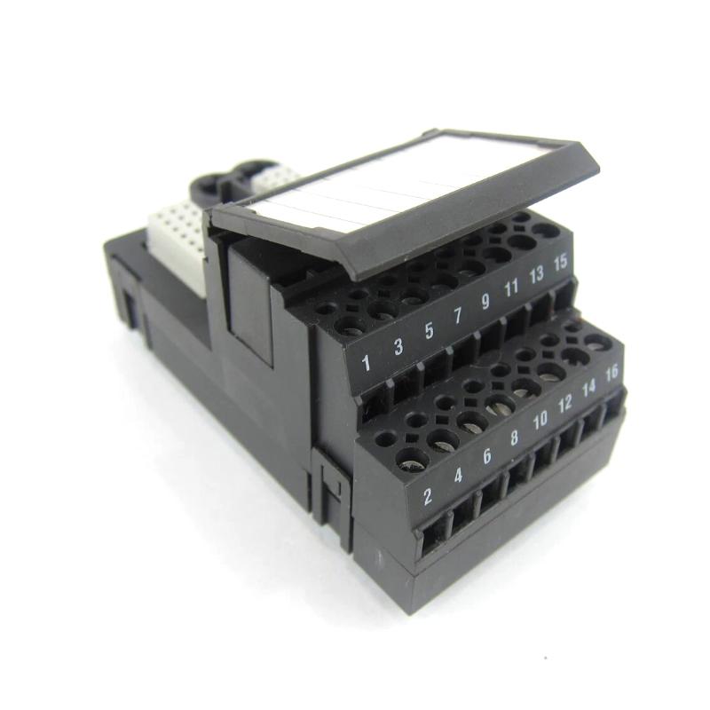 Emerson CE4005S2B1 KJ3221X1-BA1 + KJ4001X1-CA1 Output Module with Terminal Block