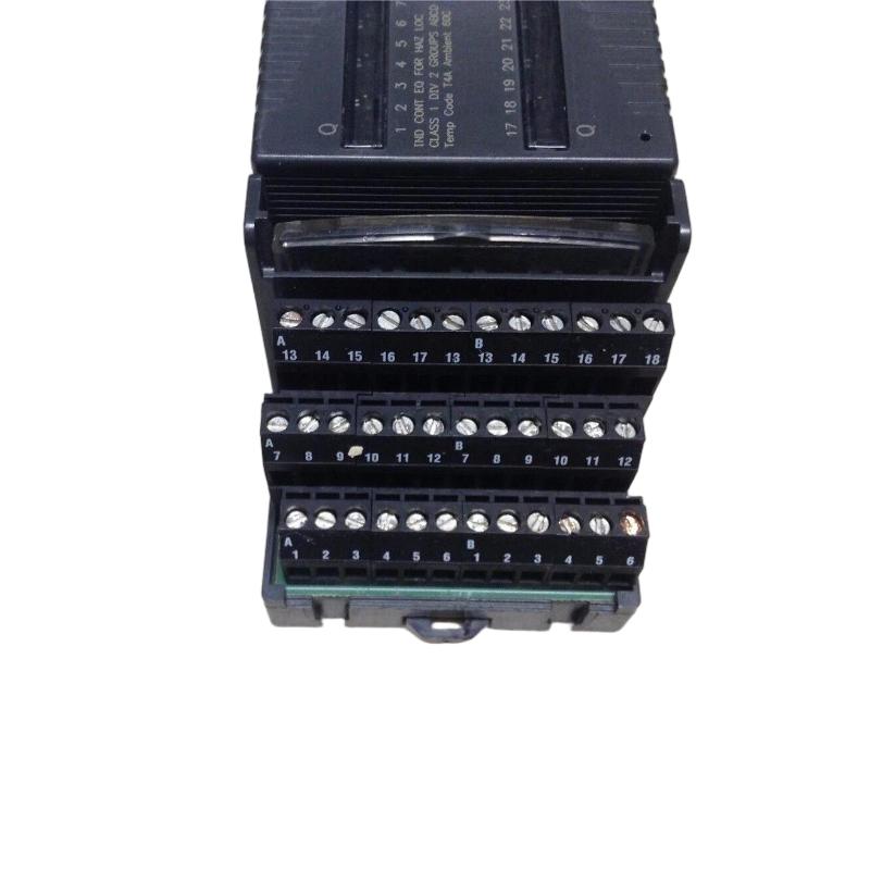 GE IC200MDL742 VersaMax Discrete Output Module