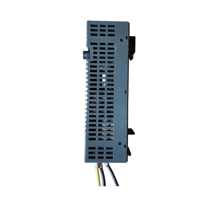 GE IC200PWR321 VersaMax Power Module