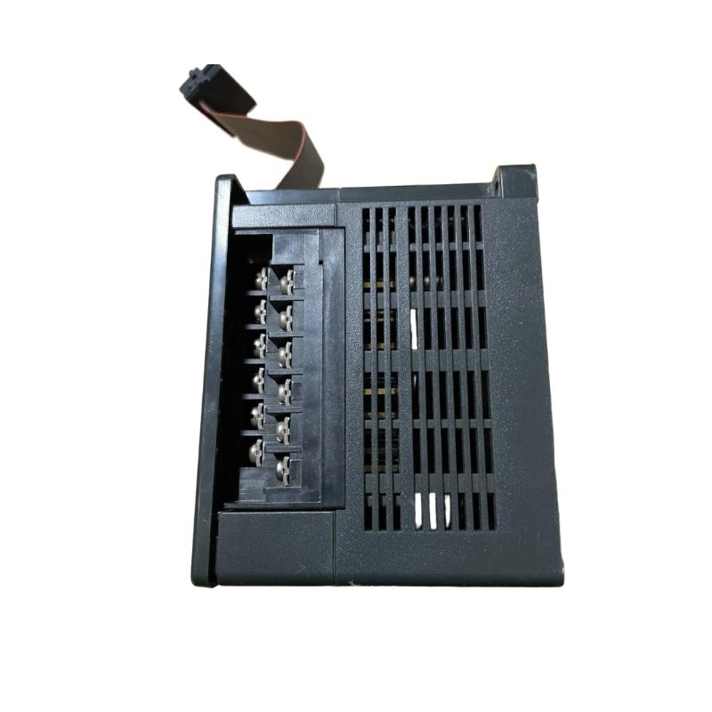 GE IC200UEX014 VersaMax Miniature Expansion Module
