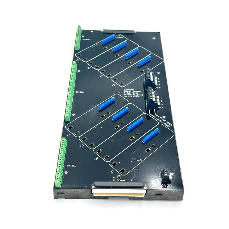 Emerson KJ4002X1-BB1 DeltaV Vertical Right-Side 8-Wide Carrier