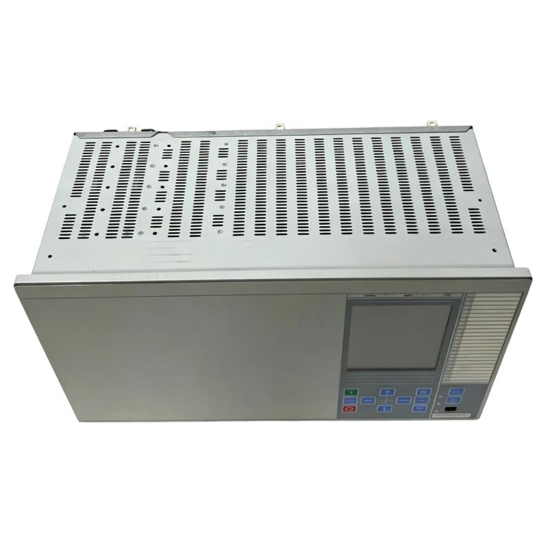 ABB REC670 1MRK002814-AC Line Differential Protection Relay