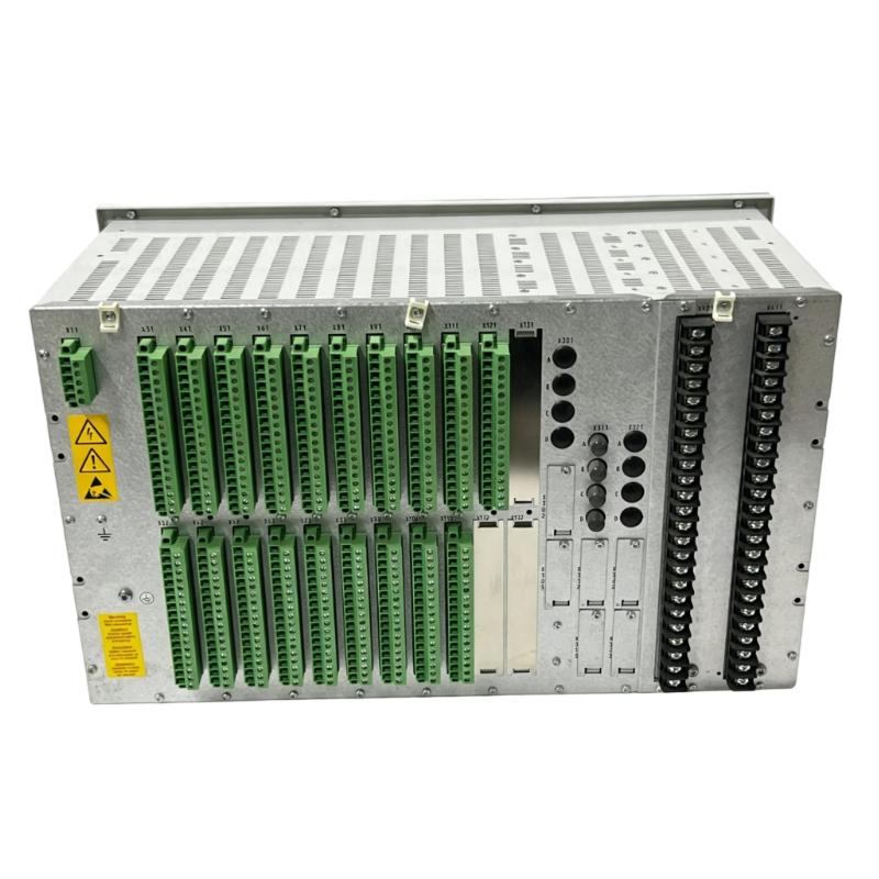 ABB REC670 1MRK002814-AC Line Differential Protection Relay