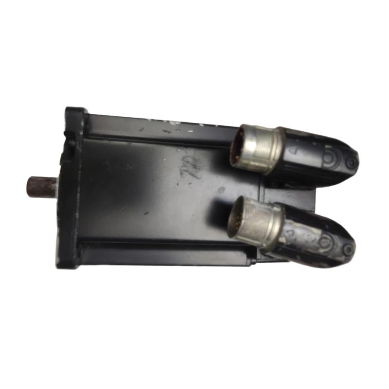 Allen Bradley MPL-A320P-HH72AA Servo Motor