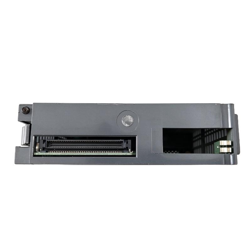 Honeywell 2MLQ-TR4A MasterLogic-200 Digital Output Module