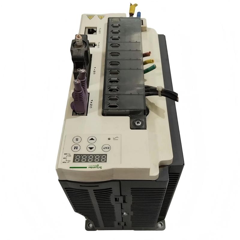 Schneider LXM23AU55M3X Lexium 23 Motion Servo Drive