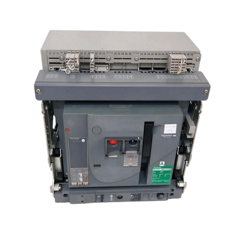 Schneider MVS12N Circuit Breaker
