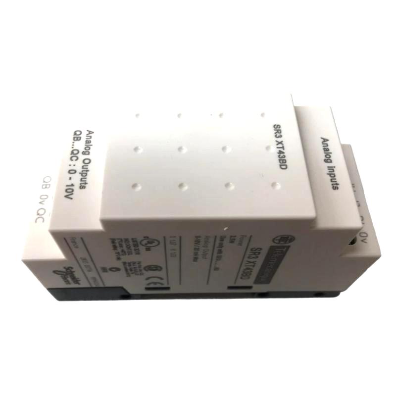Schneider SR3XT43BD Analog I/O Expansion Module