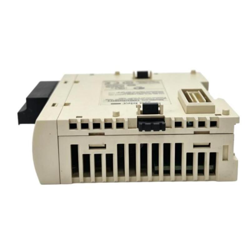 Schneider TM2DDO8UT Discrete Output Module
